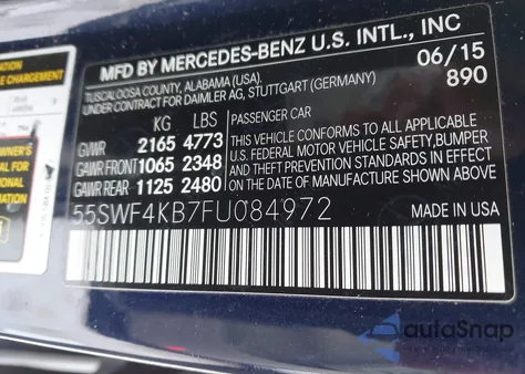 2015 Mercedes-Benz C 300 Luxury 4Matic z USA, uszkodzony, nr VIN 55SWF4KB7FU084972